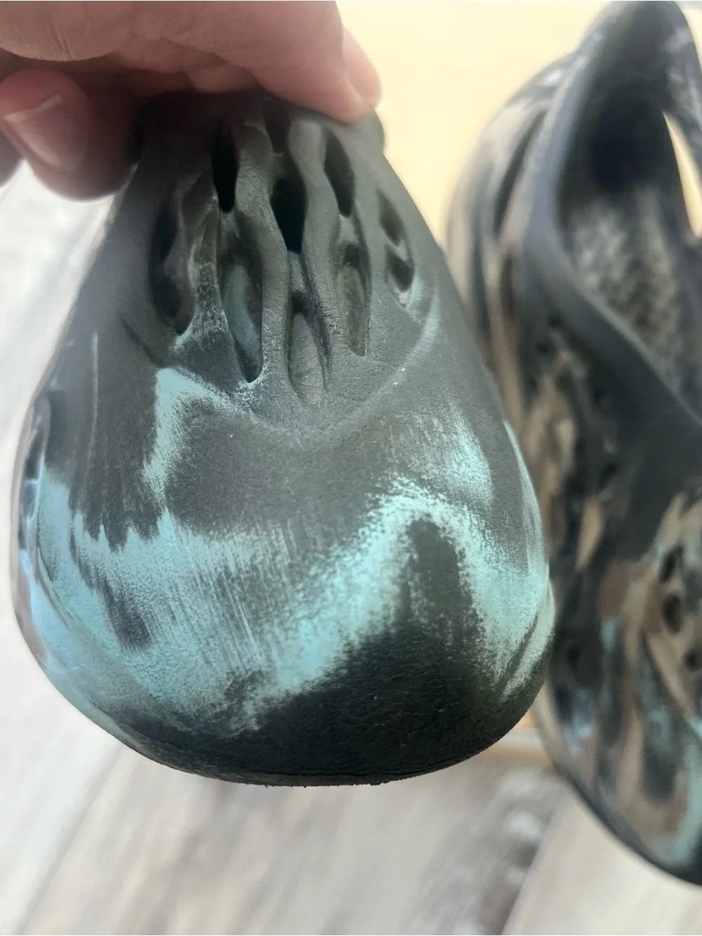Adidas YZY Foam RNR Kids in Black with Teal Accents - Picture 8 of 10